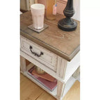 Table de chevet à un tiroir, blanc ébréché, style cottage avec finition deux tons antiquée